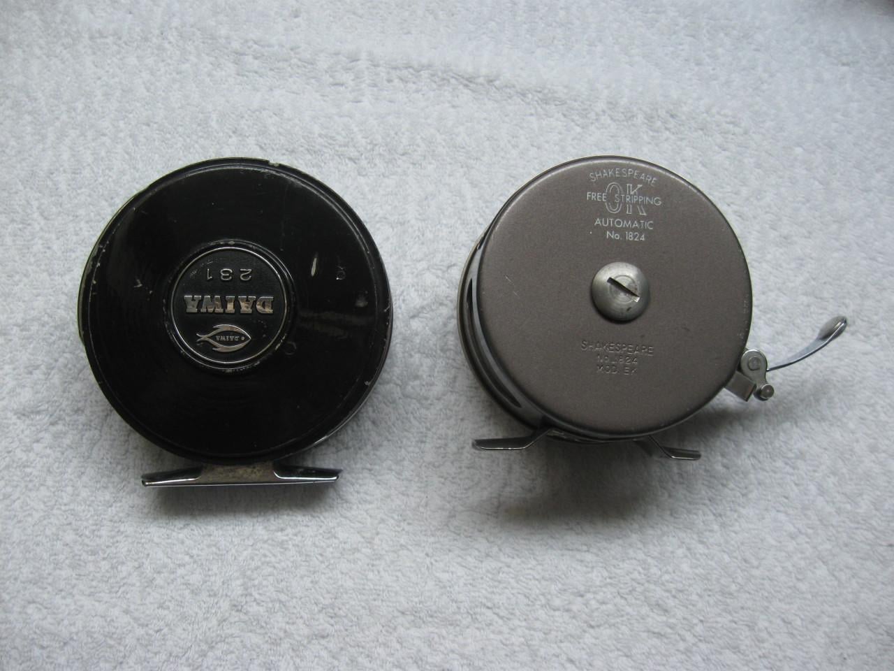 2 vintage - oldskool vliegenreels DAIWA - Shakespeare