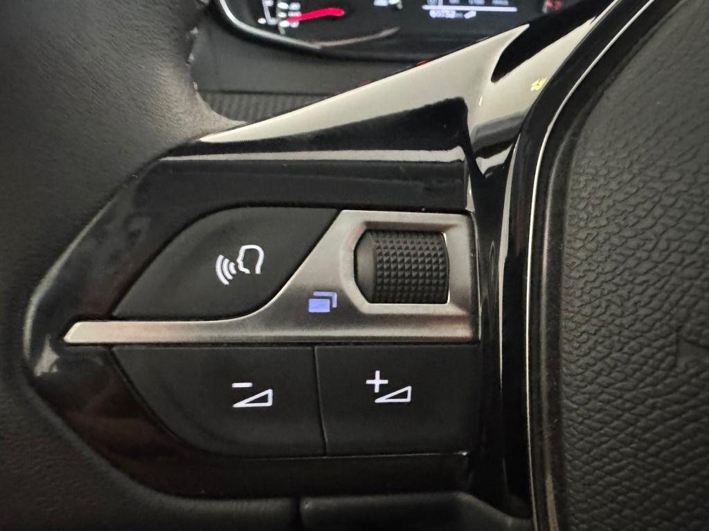 Peugeot 2008 1.2 puretech active