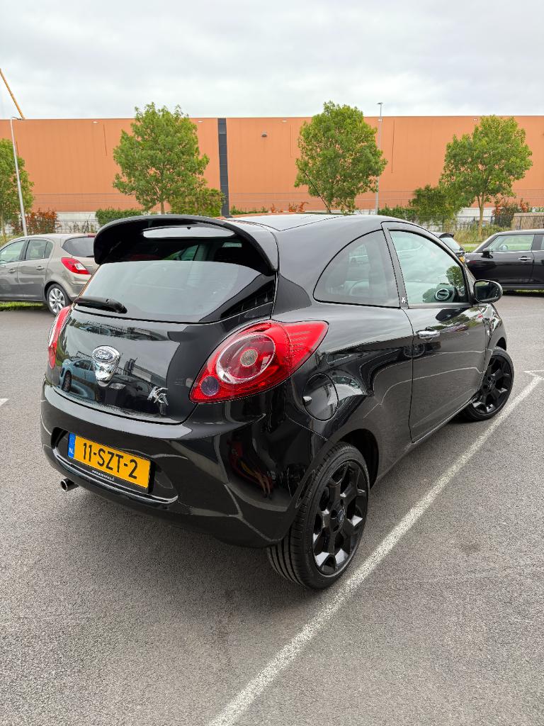 Ford KA 1.2 metal - airco - lage kmstand