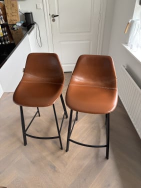2 mooie krukken
