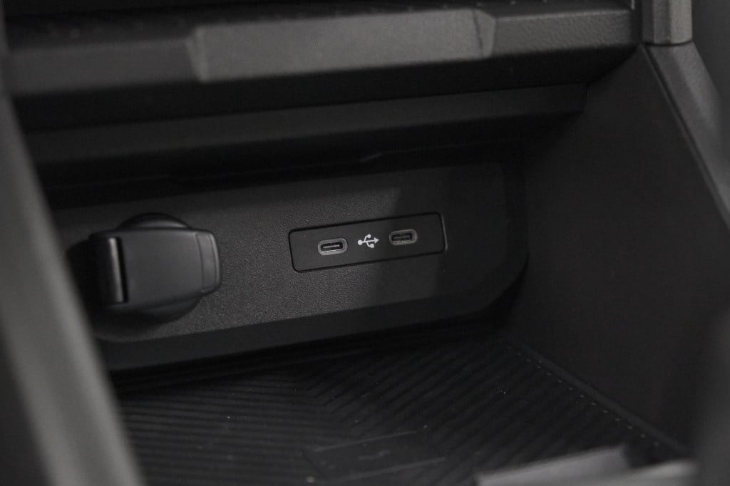 Dacia Duster tce 130 mild hybrid extreme | camera | apple carplay | automat