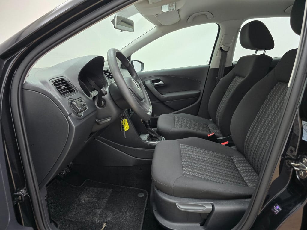 Volkswagen Polo occasion 1.2 tsi highline automaat in black edition | sport