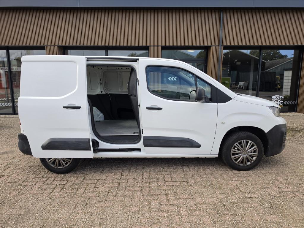 Peugeot Partner 1.5 bluehdi premium navi | airco | cruise | trekhaak | schu