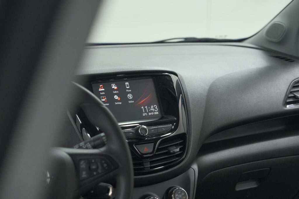 Opel Karl 1.0 rocks online edition