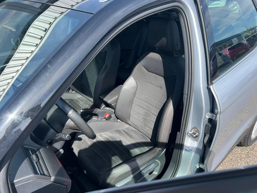 Seat Arona 1.5 tsi 150pk evo fr, trekhaak, carplay
