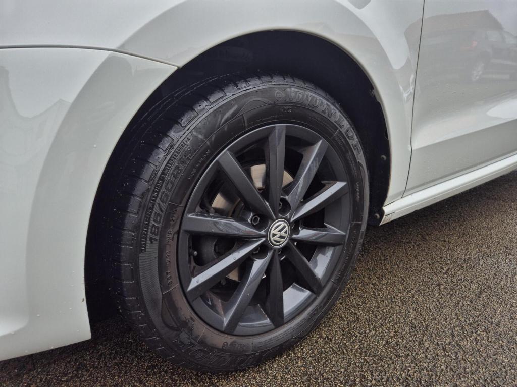 Volkswagen Polo 1.2 tsi allstar bluemotion / 5-deurs / cruisecontrol / stoe