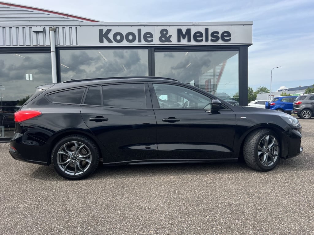 Ford Focus wagon 1.0 ecoboost hybrid 125pk st line business , trekhaak , wi