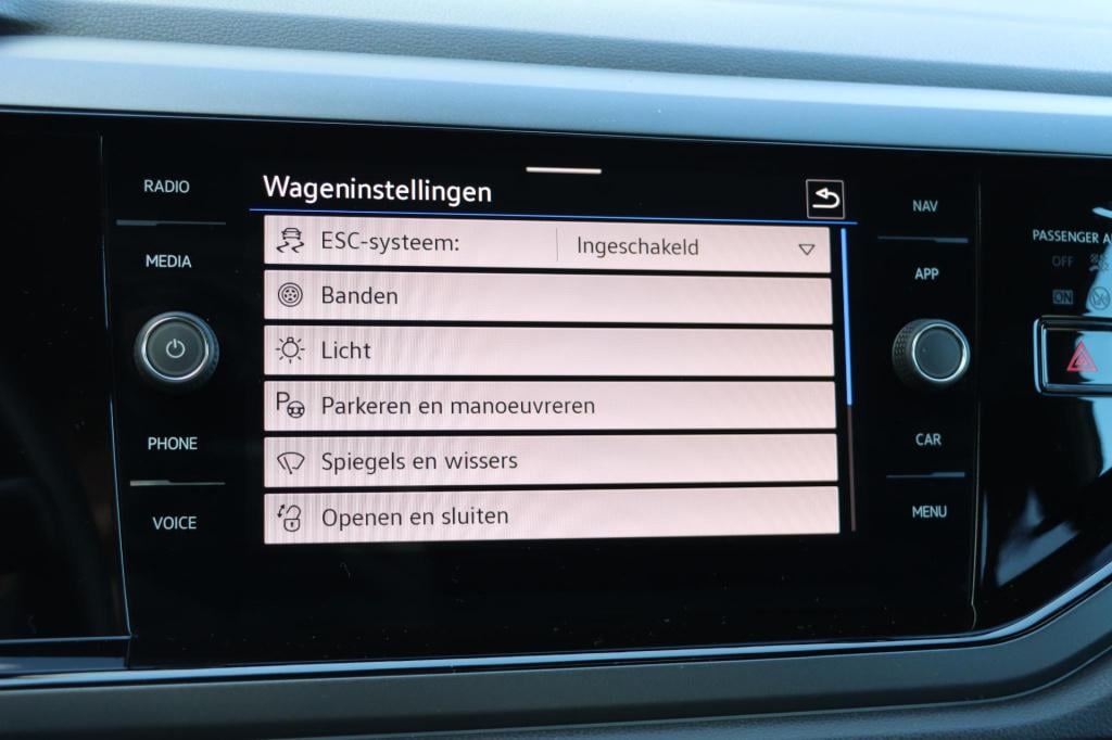 Volkswagen Taigo 1.0 tsi r-line 110pk dsg7 | carplay | adaptive | camera