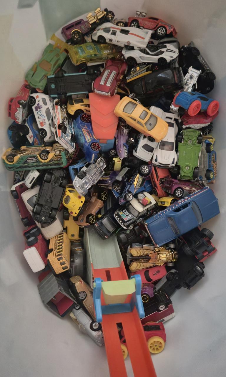 +- 60 vette hotwheels auro's