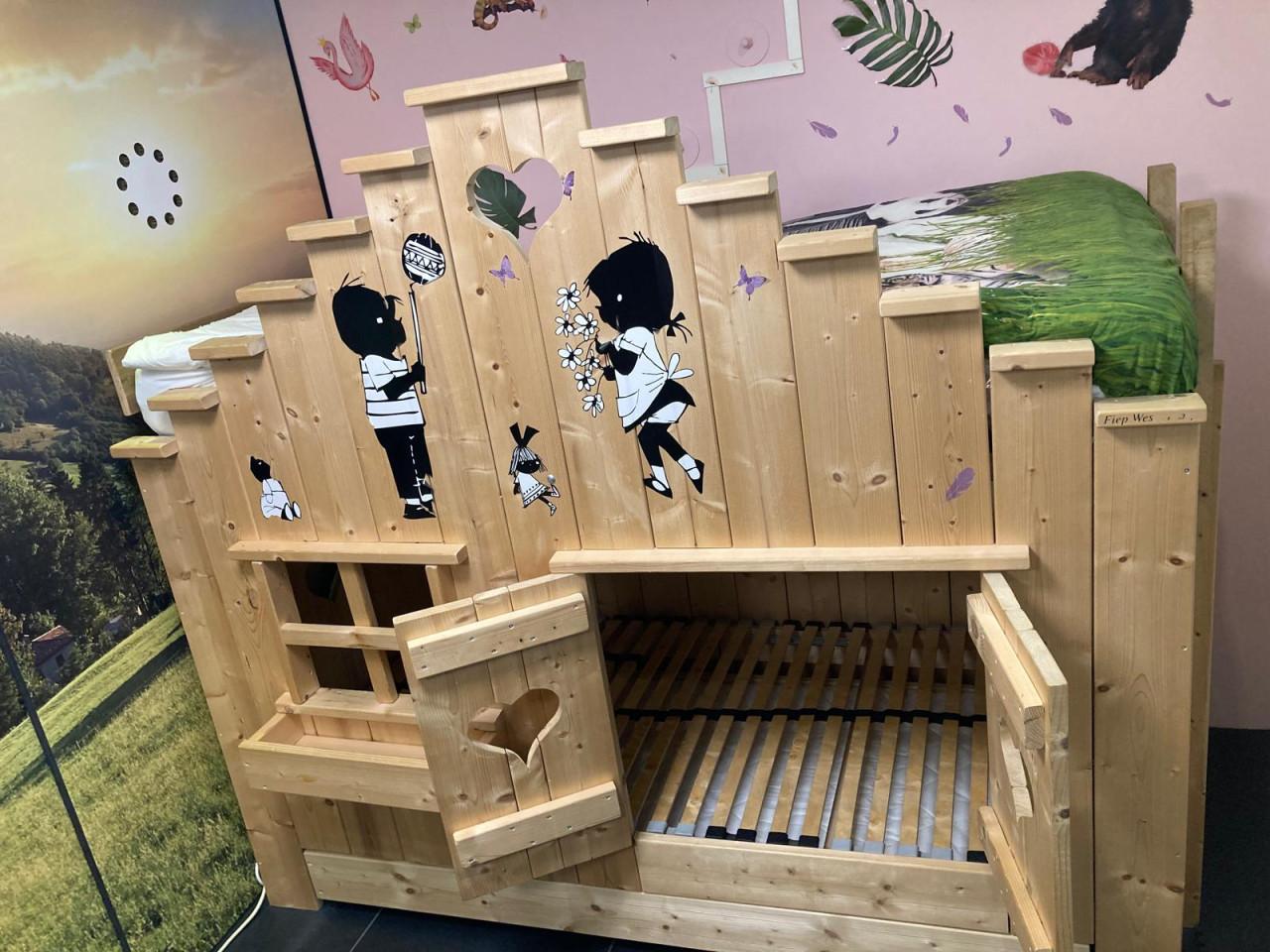 Kinderbed 200x90 Bedhuisje Huisbed stapelbed 3 persoons