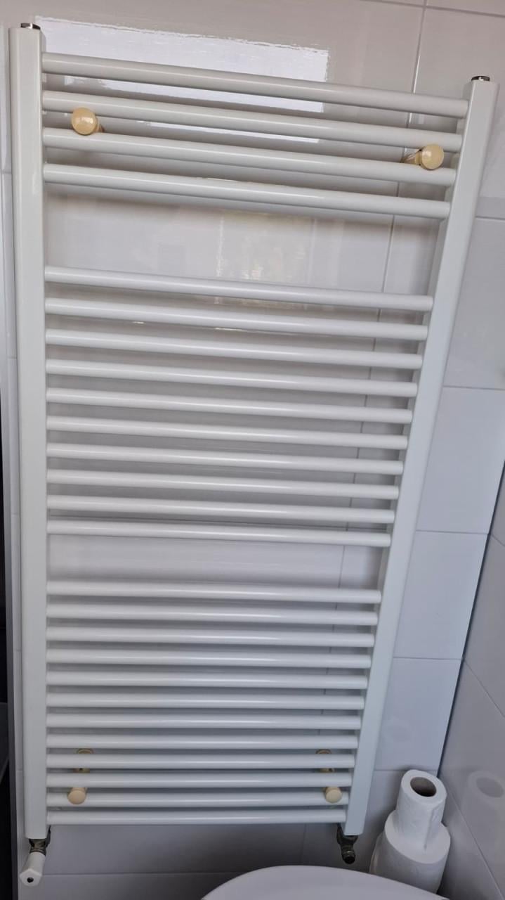 Handdoek radiator badkamer gratis