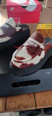 Air Jordan mule se 40.5 z.g.a.n