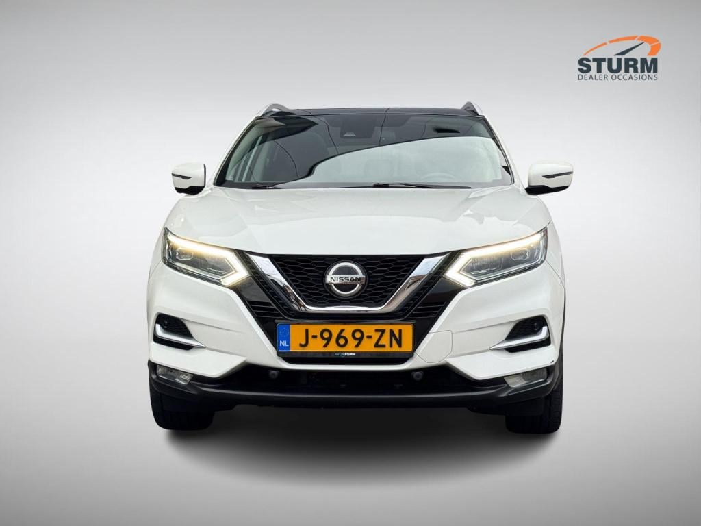 Nissan Qashqai 1.3 dig-t tekna automaat incl. trekhaak!