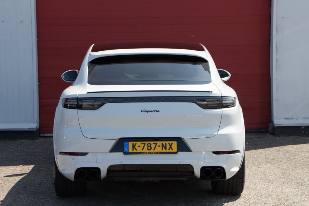 Porsche Cayenne coupé 3.0 | sport design | sport chrono |