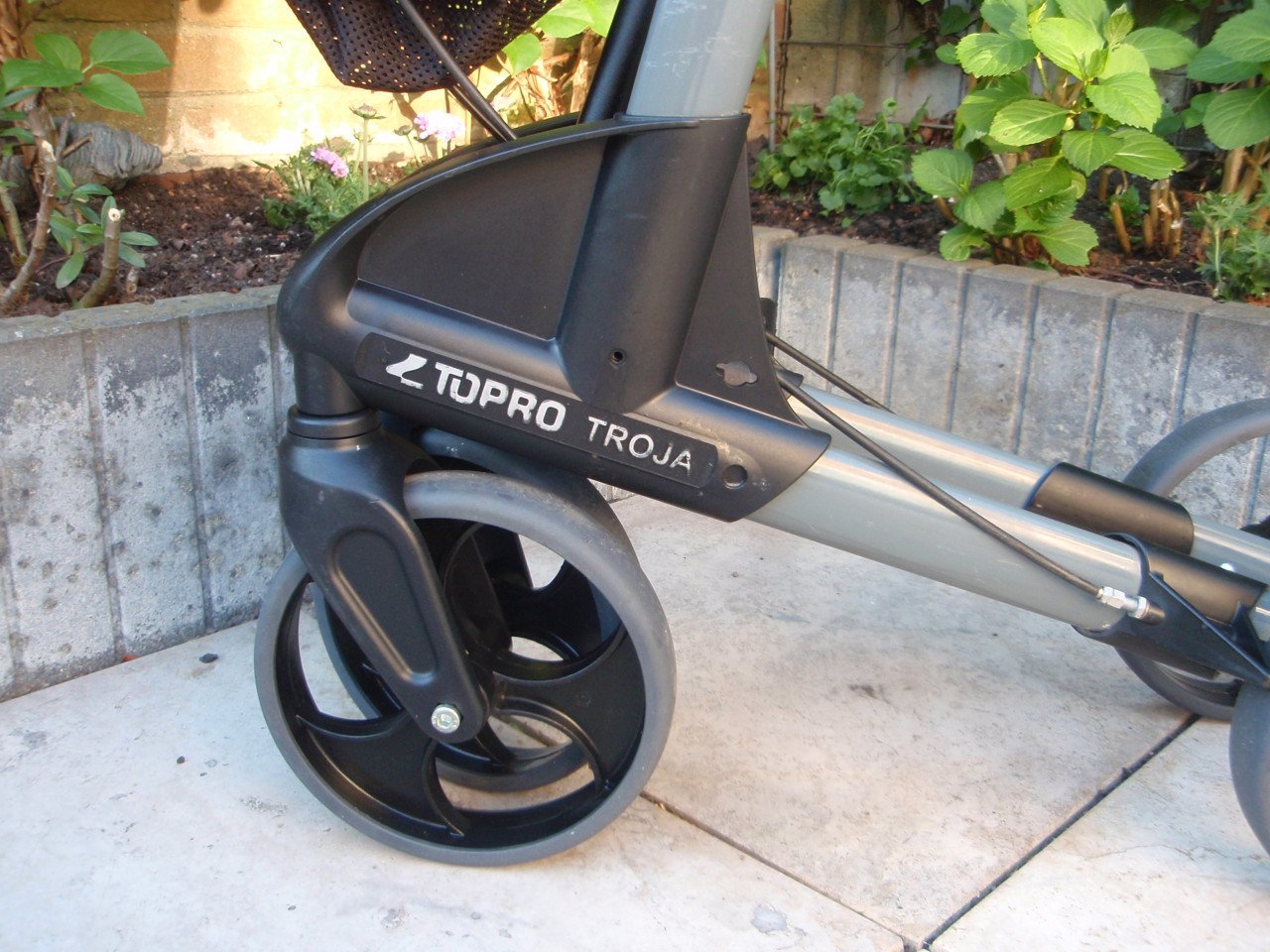 Topro Troja opvouwbare lichtgewicht rollator