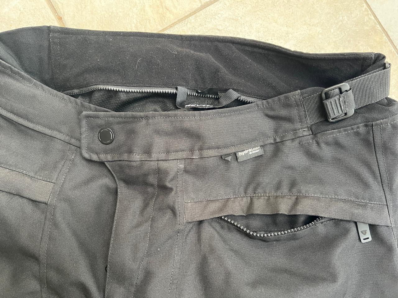 MOTORPAK  JAS & BROEK REV'IT incl binnenvoering