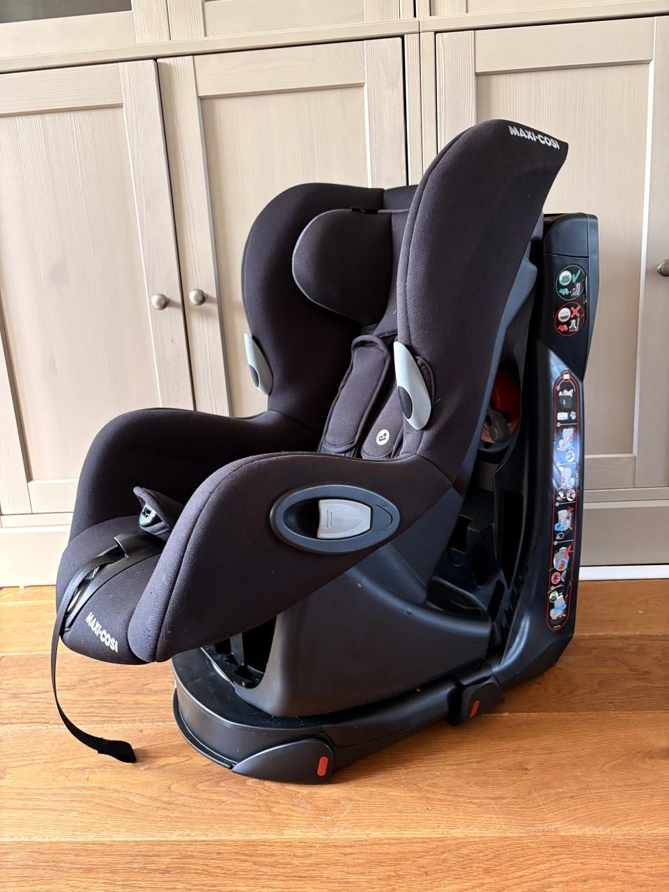 Maxi-cosi axxis
