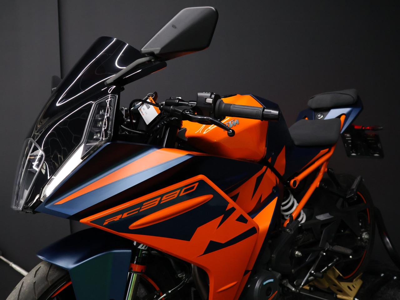 RC 390
