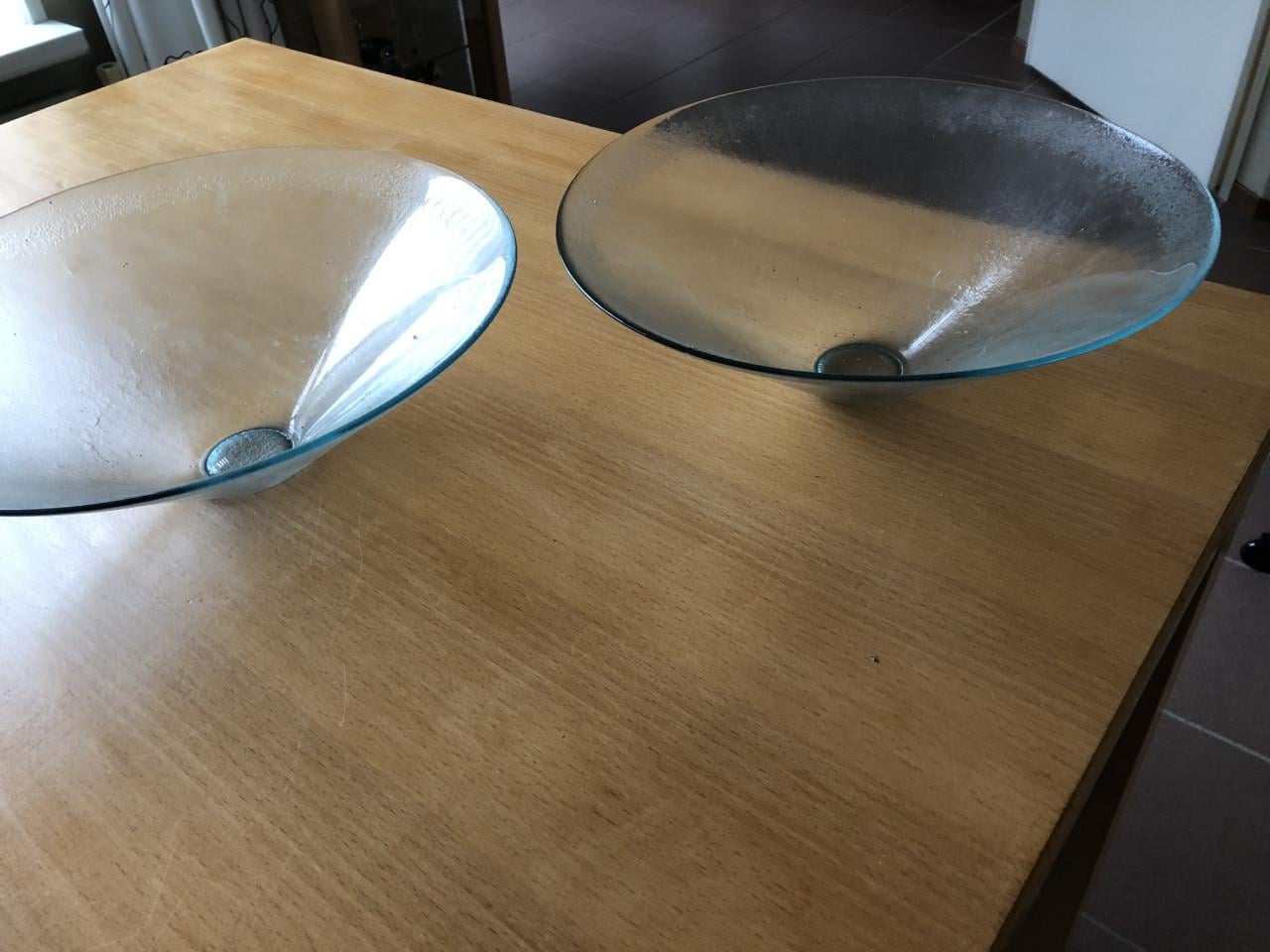 Te koop glazen schalen.(z.g.a.n.).
