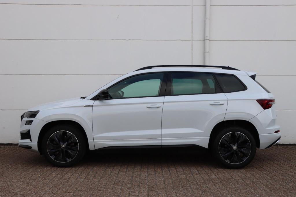 Skoda Karoq 1.5 tsi sportline 150pk dsg7 voor+achterbankverwarming | stuurv