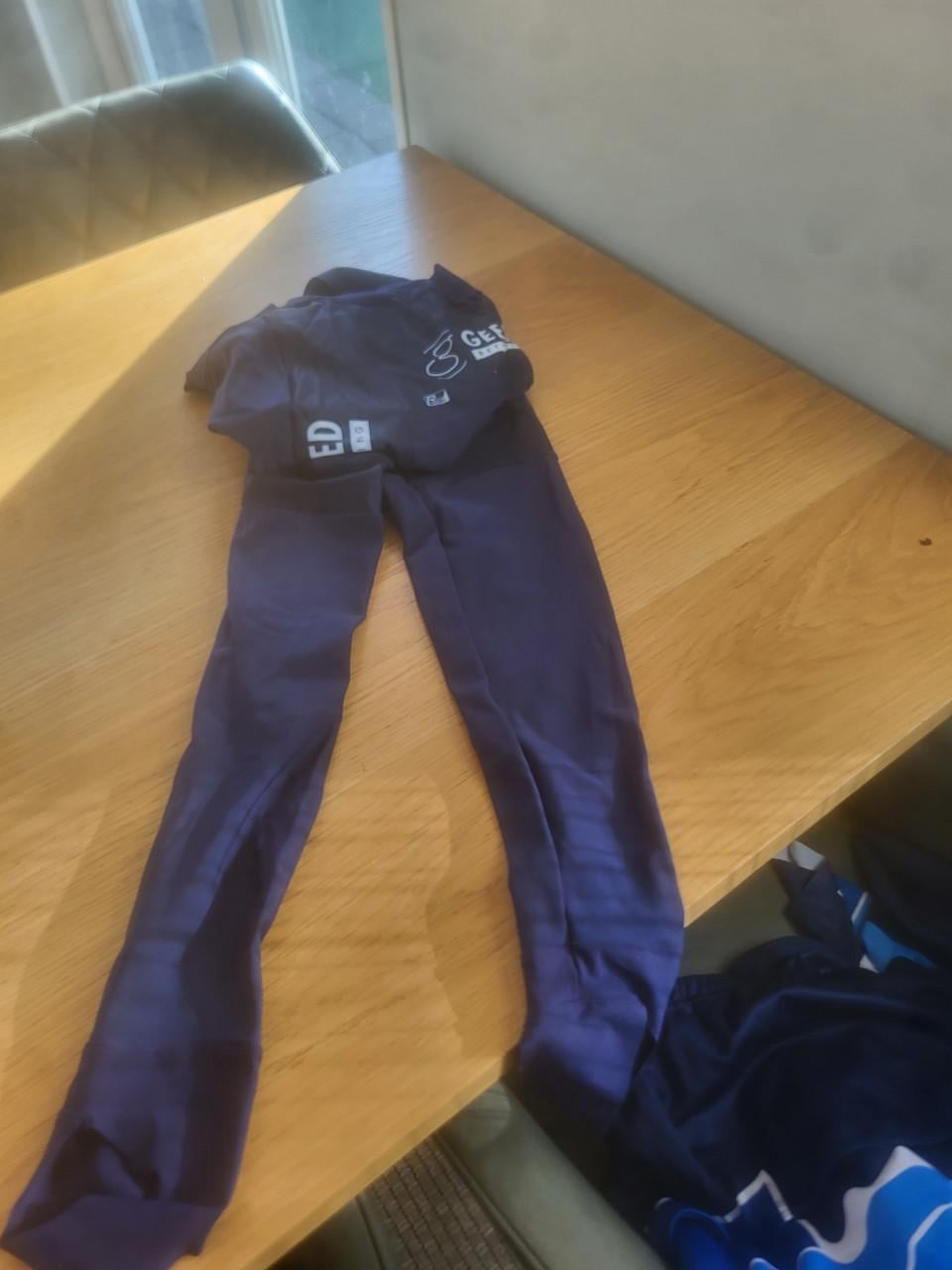 Wielrenkleding en schoenen