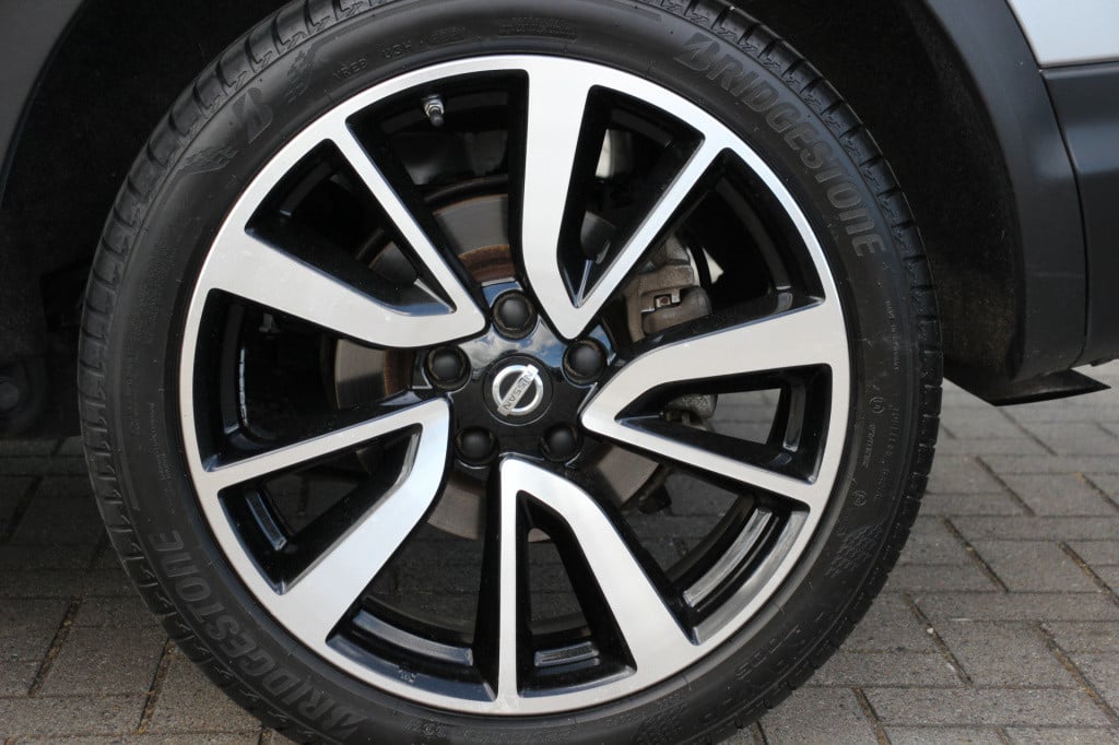 Nissan Qashqai 1.2 tekna | leder | pano. | 360 camera