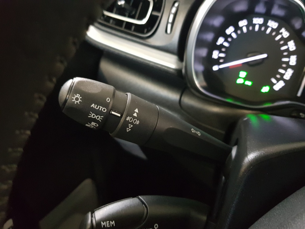 Citroen C3 shine 110 pk