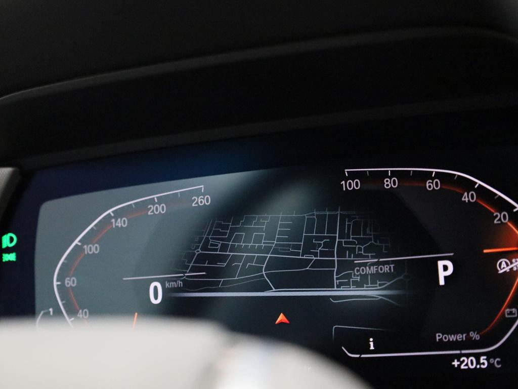 BMW 1 Serie 116i business edition | digitaal dashboard | keyless | stoelver