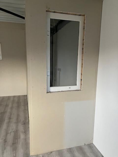 Te huur: BOVENVERDIEPING 45m2 bedrijfspand Mortiere Middelburg 345 euro