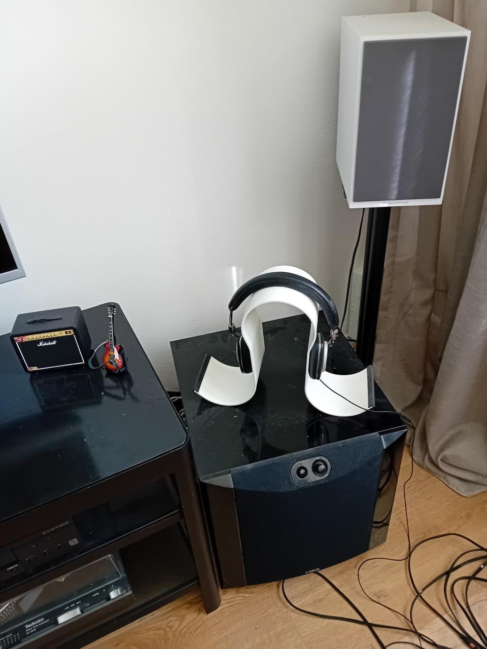 Te koop: speakers en randapparatuur surround