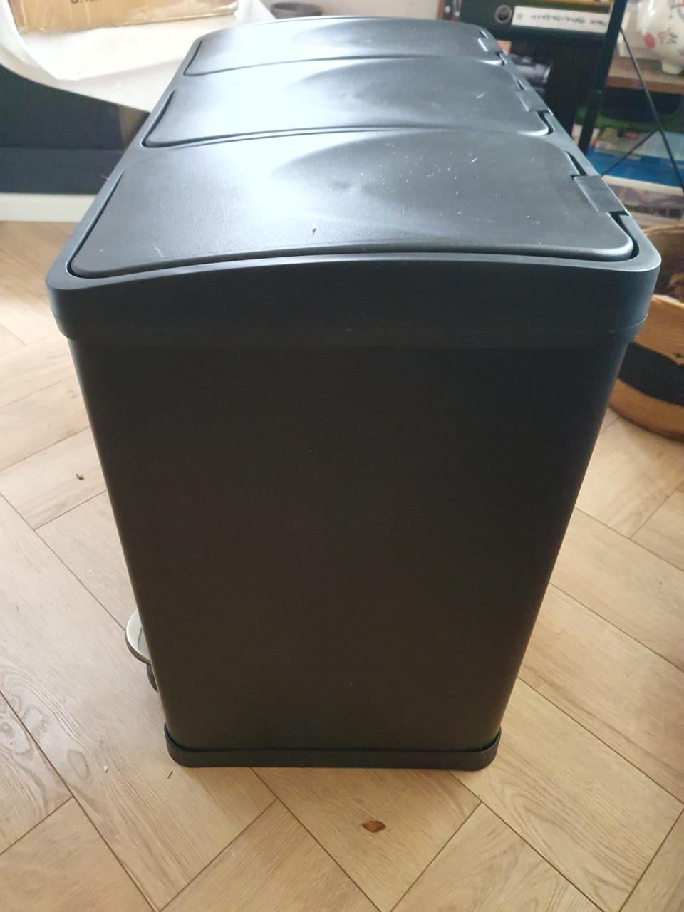 Bayt Prullenbak 60L – 3x20L – 3 Vakken – Zwart – Met beschadigingen