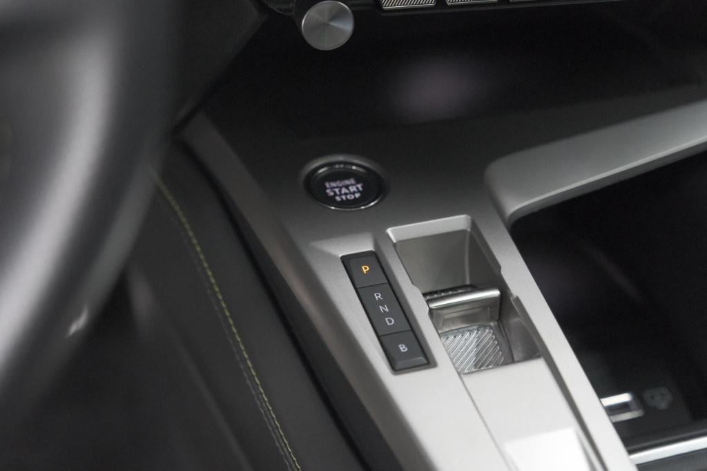 Peugeot 408 1.6 plug-in hybrid gt 180 e-eat8 | schuif-/kanteldak | alcantar