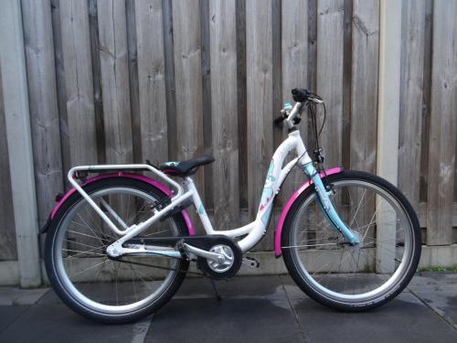 🌸 Superleuke Puky Skyride 24” meisjesfiets – Klaar om te rijden! 🌸