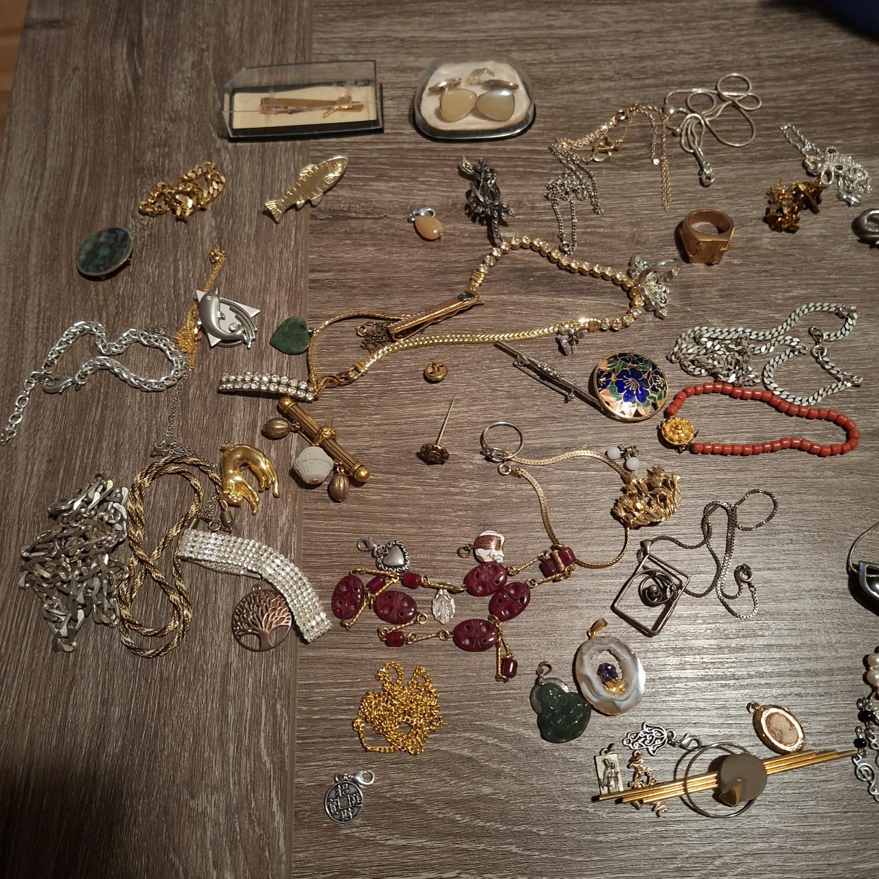 Grote partij sieraden