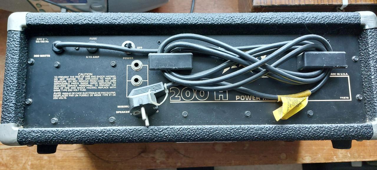 Peavey XR 400B Mixer AMP