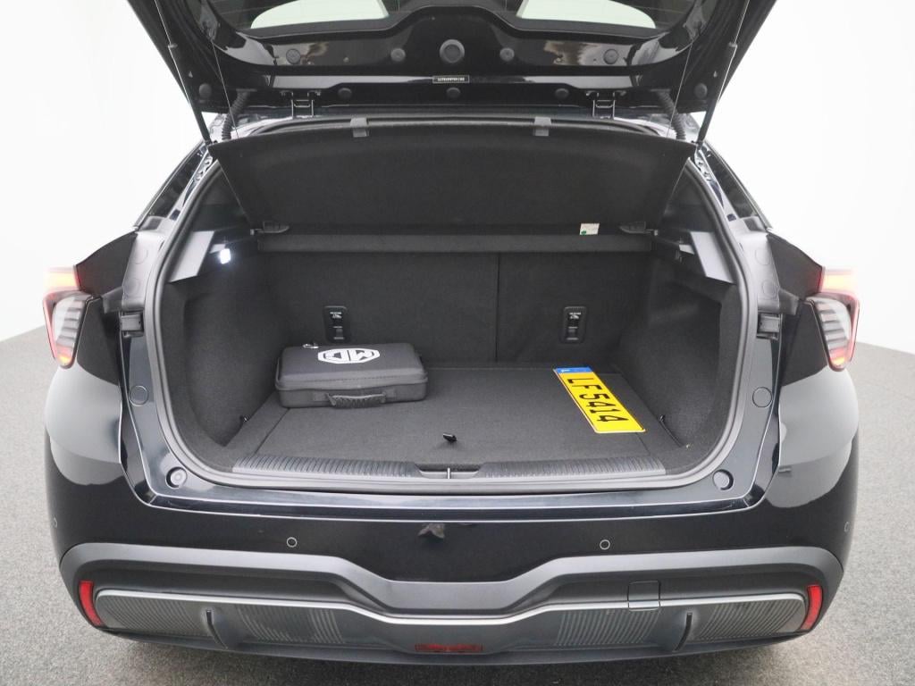 MG Mg4 64 kwh luxury