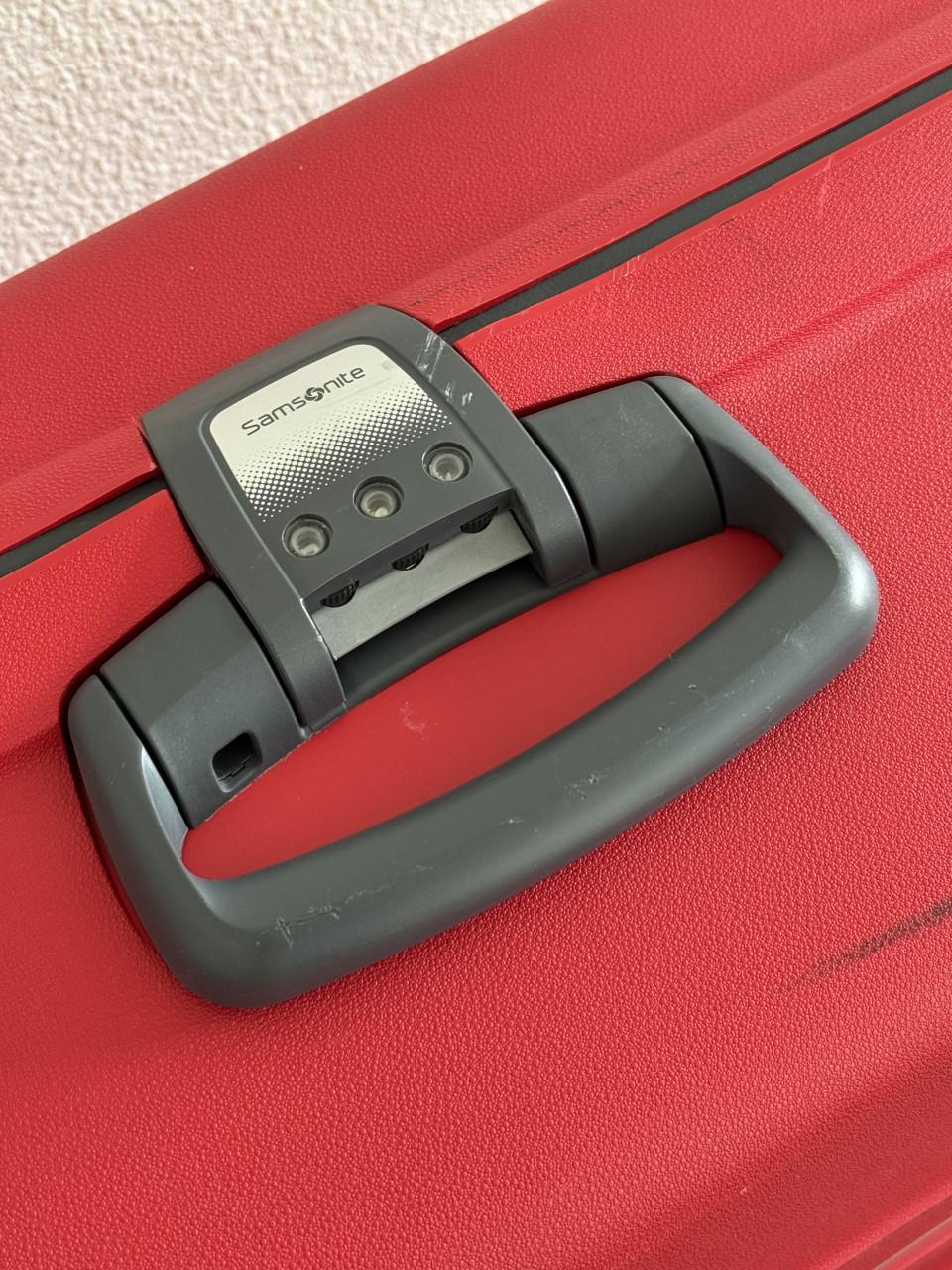 Samsonite Spinner