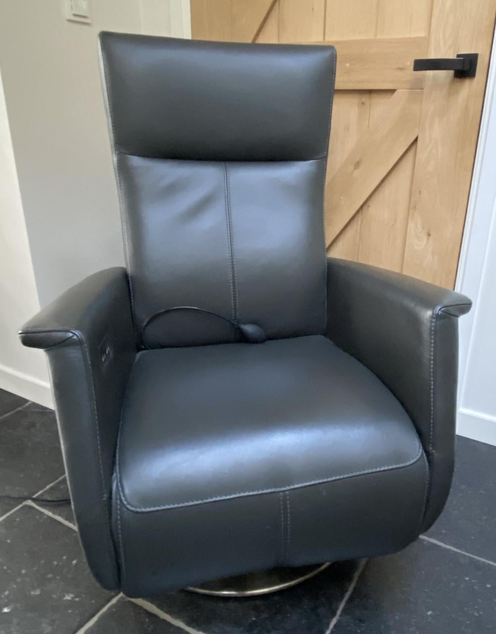 Prachtige sta  op stoel/ relax fauteuil van Prominent, maat S/M