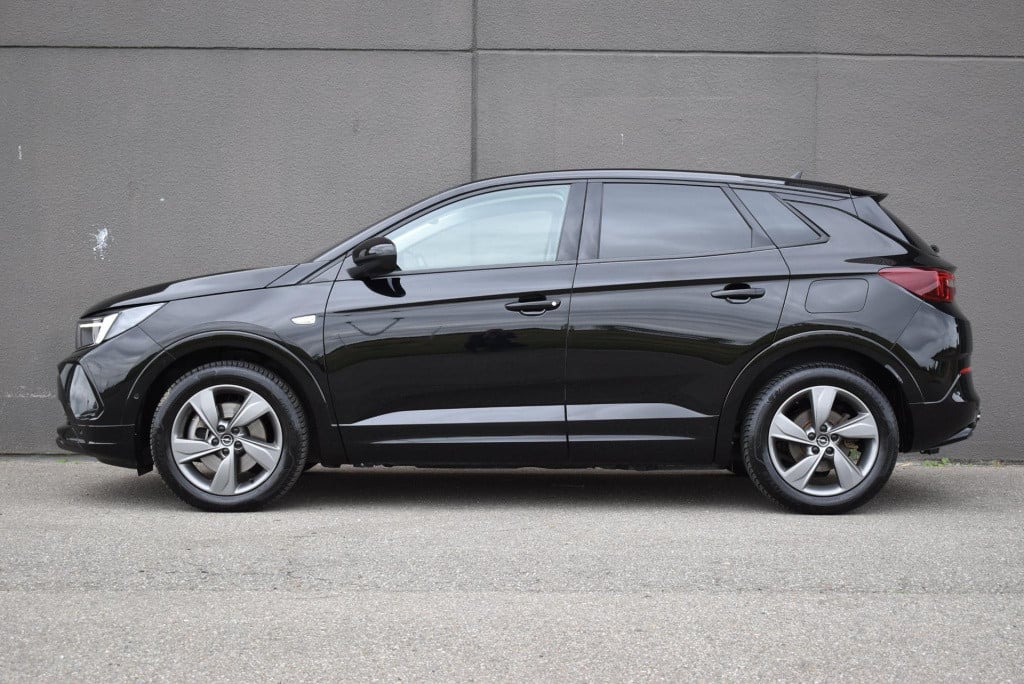 Opel Grandland 1.6 turbo plug-in hybrid level 3