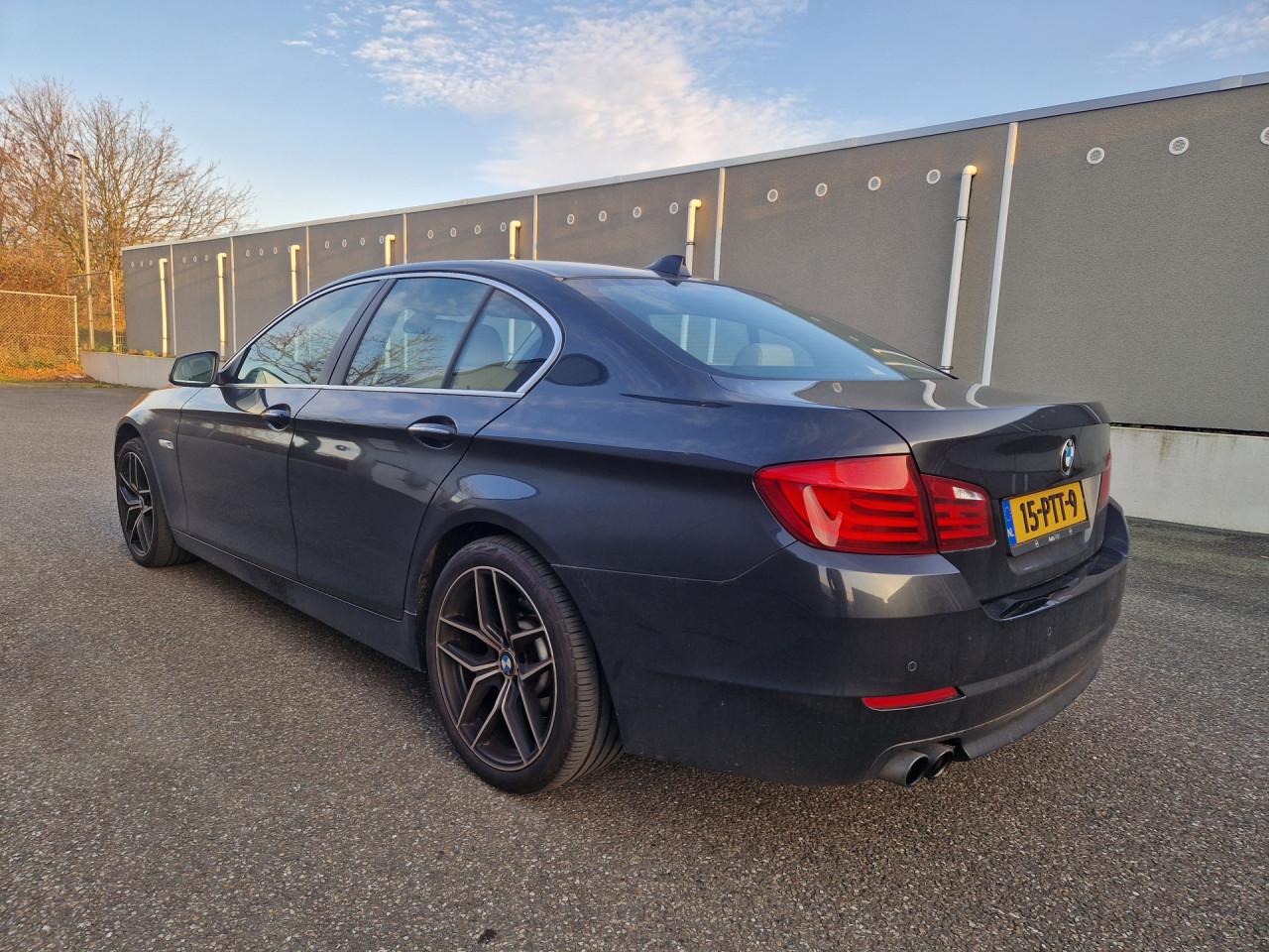 BMW 5-serie 528i High Executive