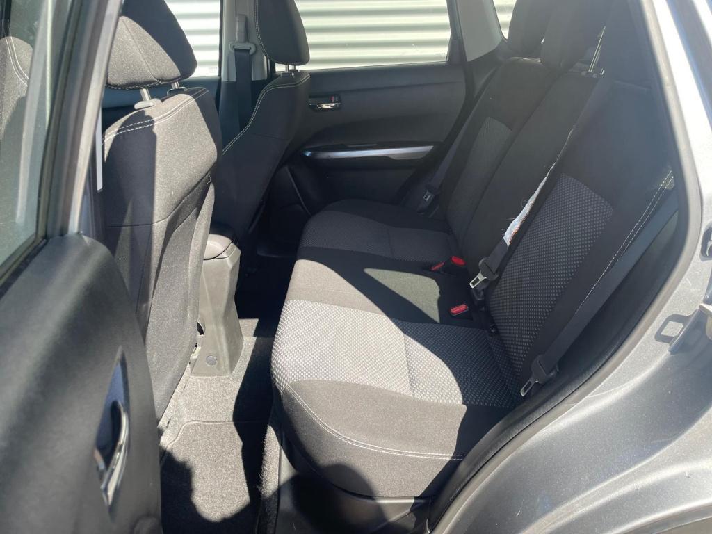 Suzuki Vitara 1.0 boosterjet select all seizoenbanden|afneembare trekhaak