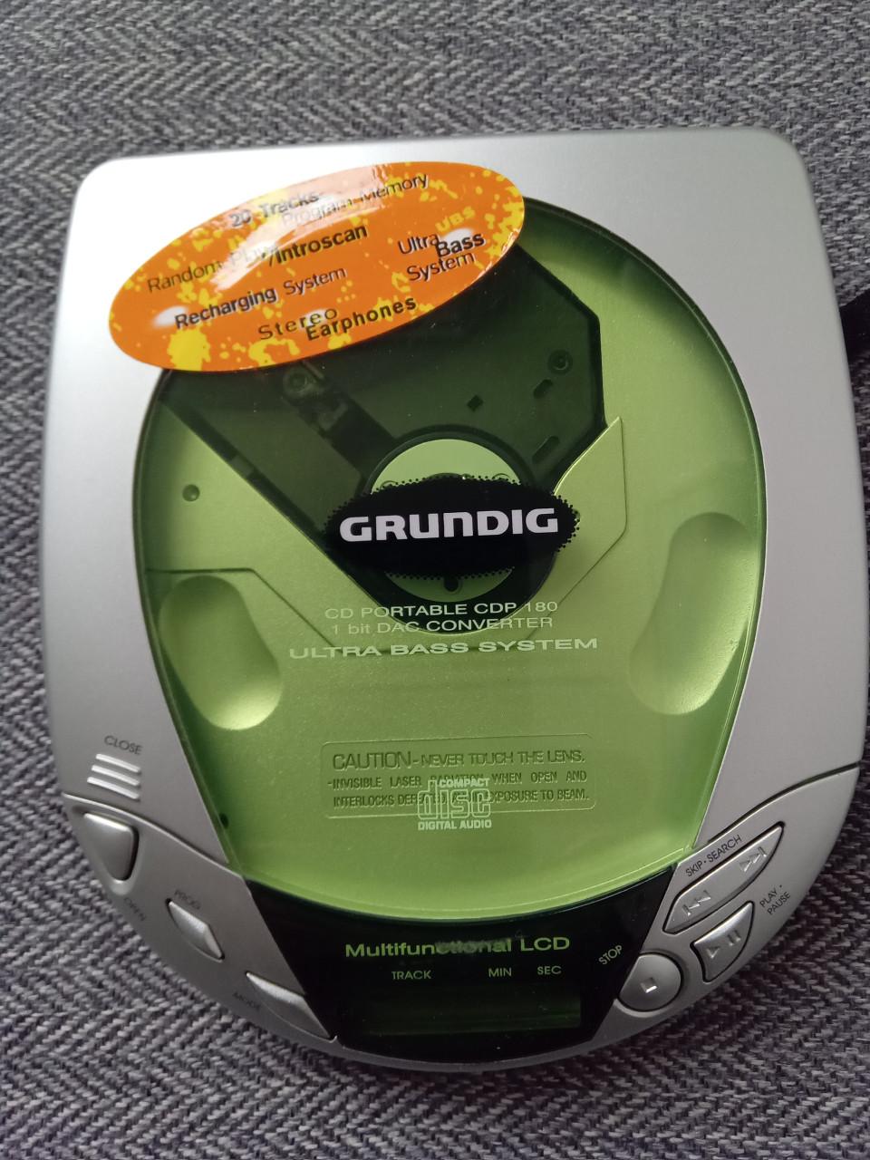 Retro diskman Grundig