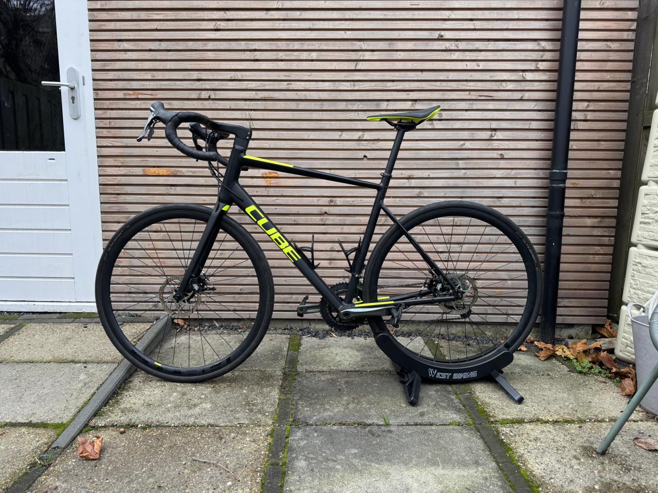 Cube Attain Race Disc Tiagr 2020 (Racefiets)