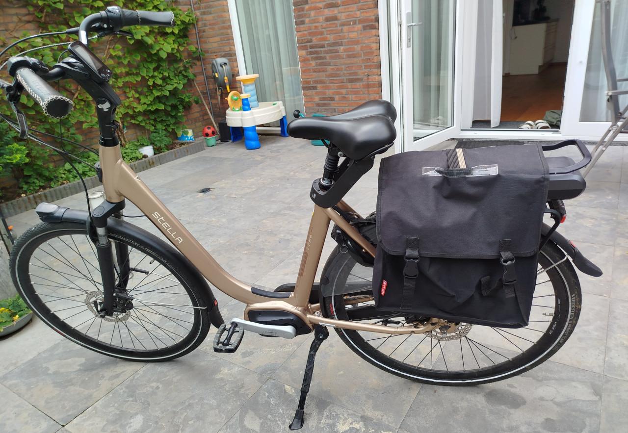 TE KOOP STELLA LIVORNO ELECTRISCHE DAMESFIETS