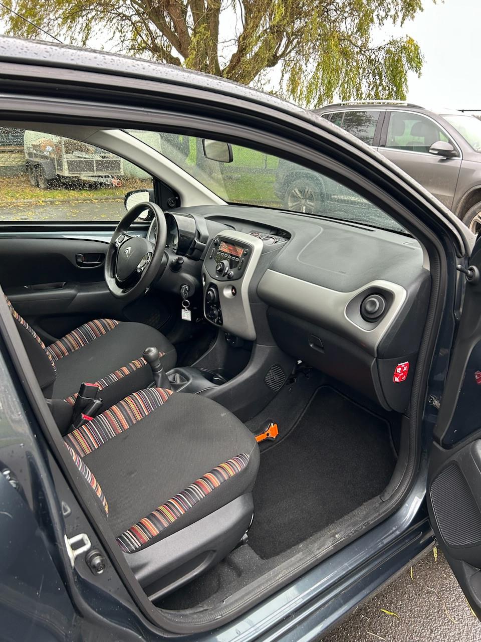 Citroën C1 1.0, 5-DRS, 2015 incl. set winterbanden/wielen