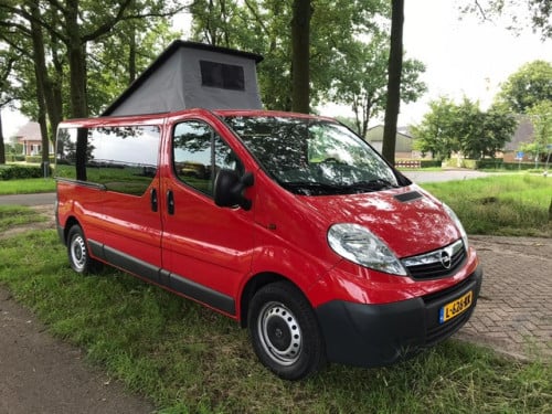 CAMPER