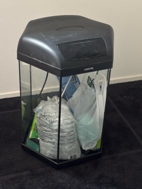 Aquariums 3 x met toebehoren