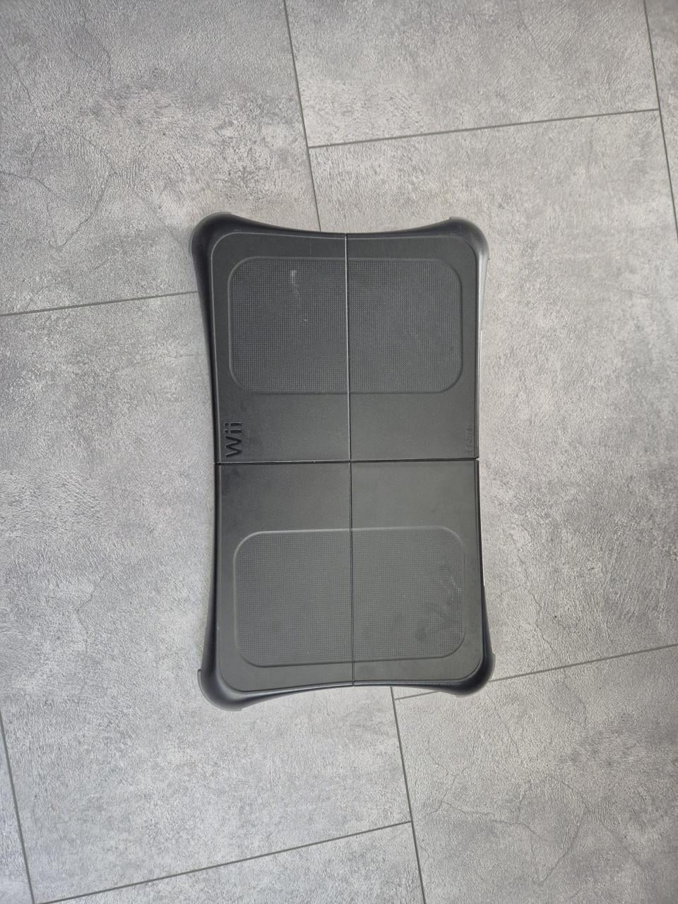 Nintendo wii plus 4 games en balance board