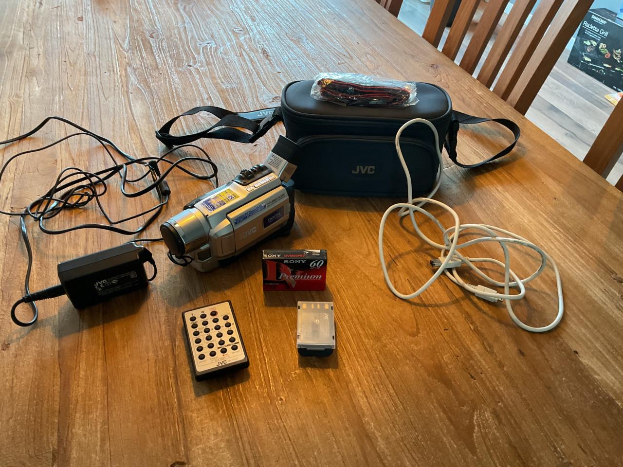 Digitale video camara, JVC, GR- DVL150, met toebehoren