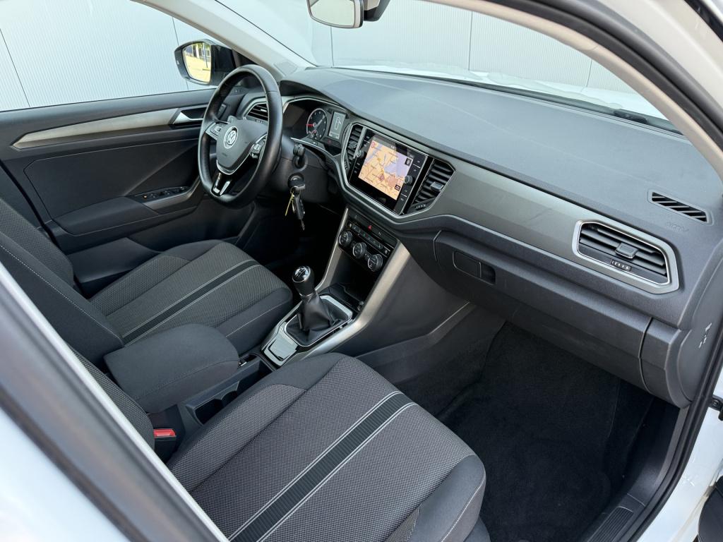 Volkswagen T-roc 1.0 tsi style 116pk | full led | carplay